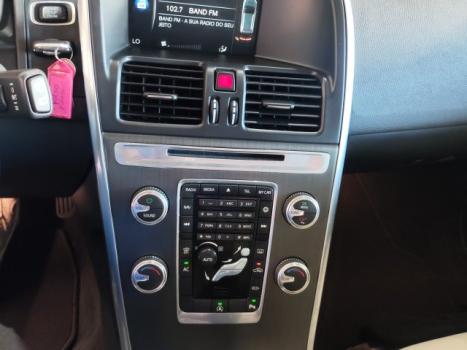 VOLVO XC60 2.0 4P COMFORT T5 TURBO AUTOM�TICO, Foto 14