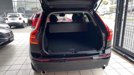 VOLVO XC60 2.0 4P D5 MOMENTUM DIESEL AWD GEARTRONIC, Foto 12