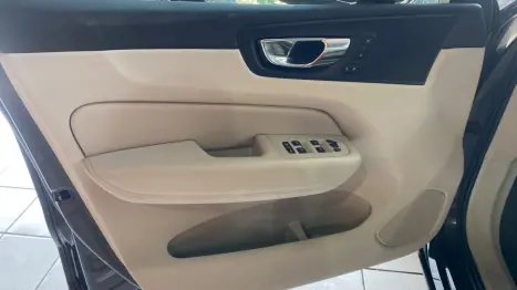 VOLVO XC60 , Foto 18