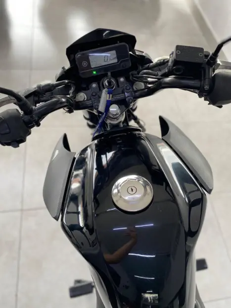 YAMAHA Factor 150 ED, Foto 3