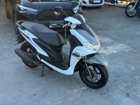 YAMAHA Fluo 125 ABS, Foto 2