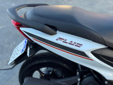 YAMAHA Fluo 125 ABS, Foto 3