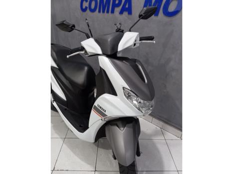 YAMAHA Fluo 125 ABS, Foto 4