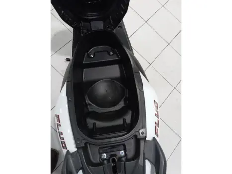 YAMAHA Fluo 125 ABS, Foto 7
