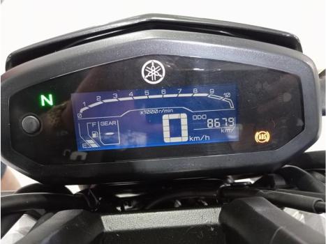 YAMAHA FZ 15 Fazer ABS, Foto 4
