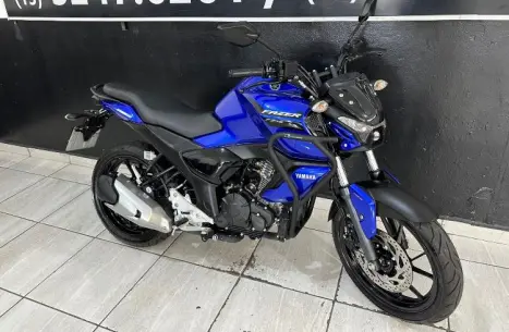 YAMAHA FZ 15 Fazer ABS, Foto 4