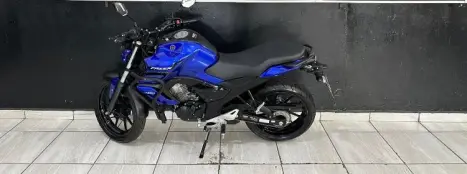 YAMAHA FZ 15 Fazer ABS, Foto 6