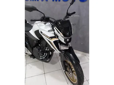 YAMAHA FZ 25 250 Fazer Flex , Foto 3