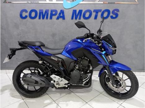 YAMAHA FZ 25 250 Fazer Flex , Foto 1