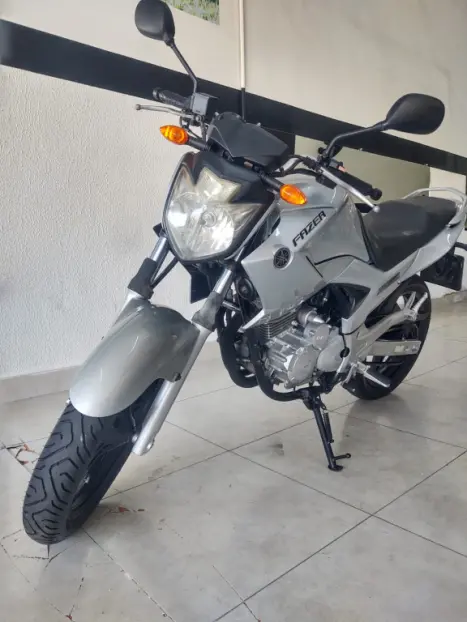 YAMAHA FZ 25 250 Fazer Flex , Foto 1