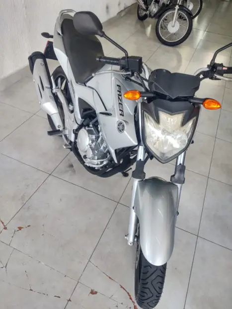 YAMAHA FZ 25 250 Fazer Flex , Foto 6