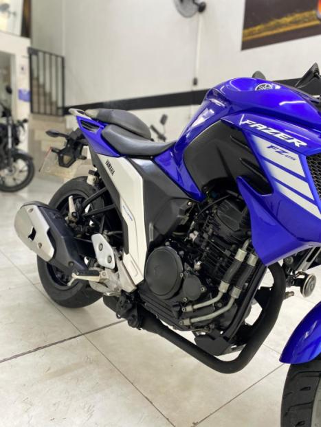 YAMAHA FZ 25 250 Fazer Flex , Foto 8