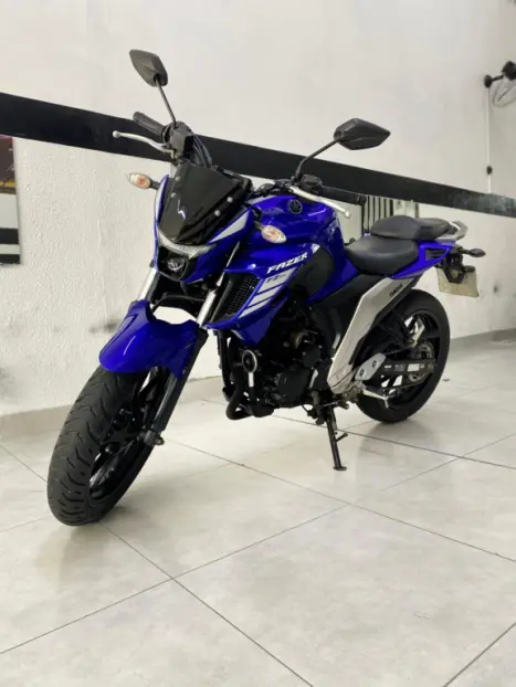 YAMAHA FZ 25 250 Fazer Flex , Foto 4