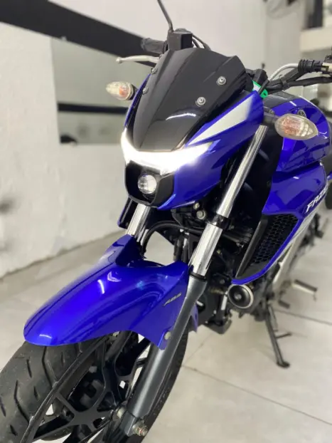 YAMAHA FZ 25 250 Fazer Flex , Foto 6