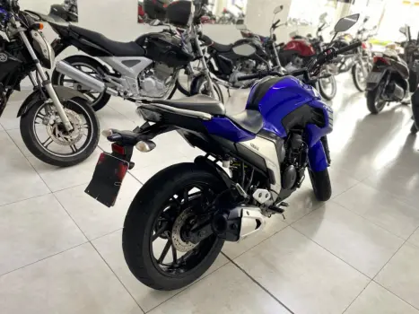 YAMAHA FZ 25 250 Fazer Flex , Foto 8