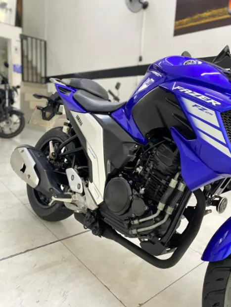 YAMAHA FZ 25 250 Fazer Flex , Foto 15