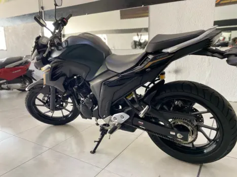 YAMAHA FZ 25 250 Fazer Flex , Foto 8