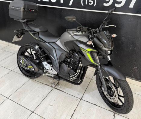 YAMAHA FZ 25 250 Fazer Flex , Foto 3