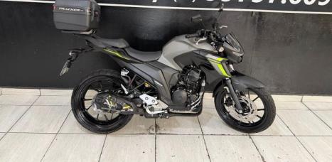 YAMAHA FZ 25 250 Fazer Flex , Foto 5