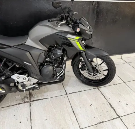 YAMAHA FZ 25 250 Fazer Flex , Foto 6