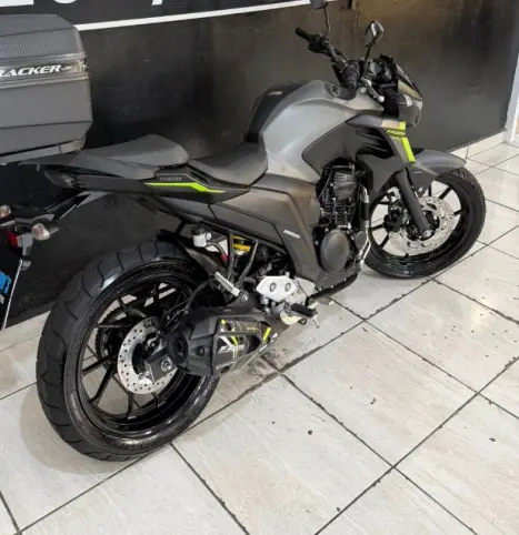 YAMAHA FZ 25 250 Fazer Flex , Foto 9