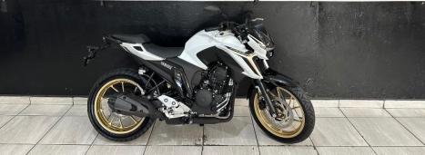 YAMAHA FZ 25 250 Fazer Flex , Foto 1