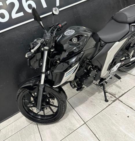 YAMAHA FZ 25 250 Fazer Flex , Foto 2