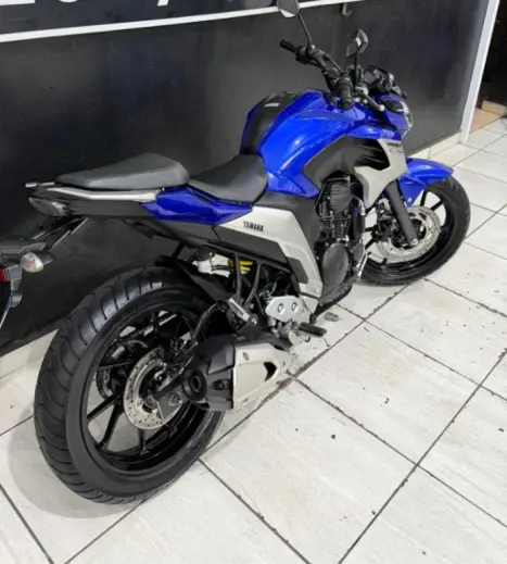 YAMAHA FZ 25 250 Fazer Flex , Foto 6