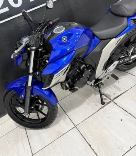 YAMAHA FZ 25 250 Fazer Flex , Foto 8