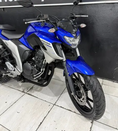 YAMAHA FZ 25 250 Fazer Flex , Foto 10