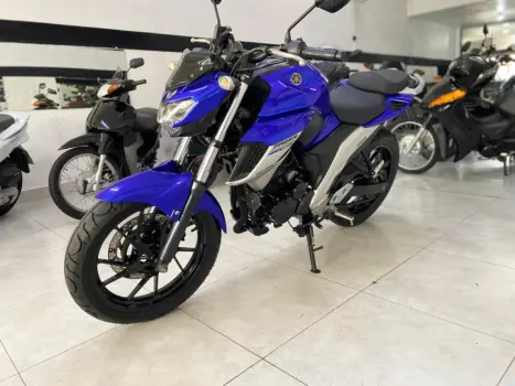 YAMAHA FZ 25 250 Fazer Flex , Foto 2