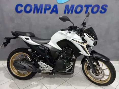 YAMAHA FZ 25 250 Fazer Flex , Foto 3
