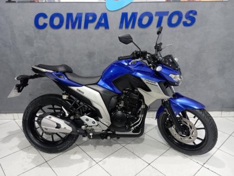 YAMAHA FZ 25 250 Fazer Flex , Foto 4