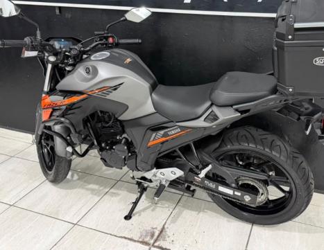YAMAHA FZ 25 250 Fazer Flex , Foto 8