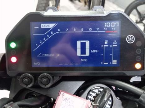 YAMAHA MT-03 300 ABS, Foto 3