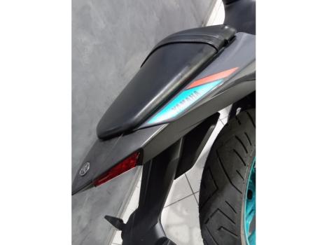 YAMAHA MT-03 300 ABS, Foto 6