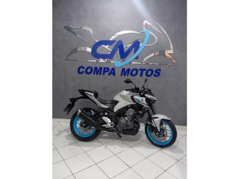YAMAHA MT-03 300 ABS, Foto 1