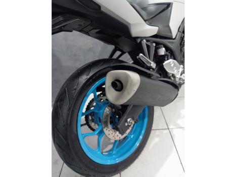 YAMAHA MT-03 300 ABS, Foto 8
