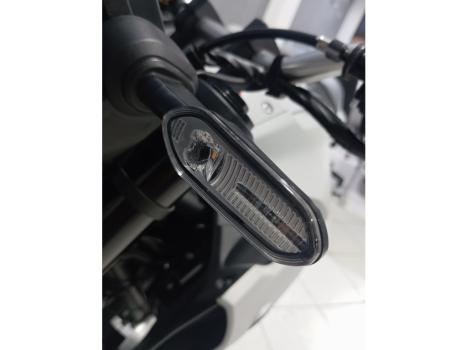 YAMAHA MT-03 300 ABS, Foto 15