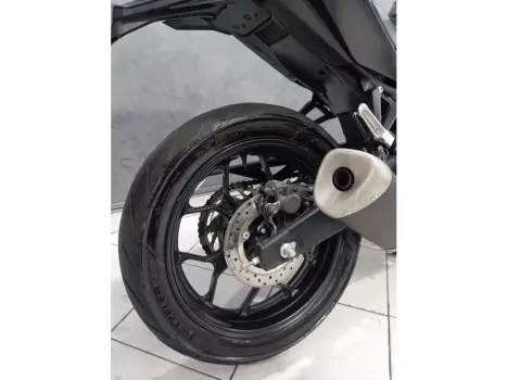 YAMAHA MT-03 300 ABS, Foto 11