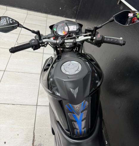 YAMAHA MT-03 300 ABS, Foto 7