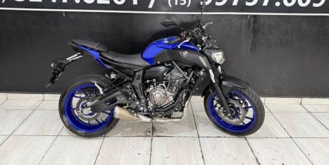 YAMAHA MT-03 660 , Foto 5
