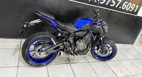 YAMAHA MT-03 660 , Foto 8