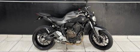YAMAHA MT-07 700 , Foto 11