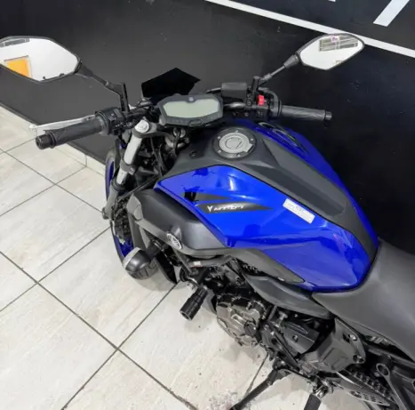 YAMAHA MT-07 700 , Foto 6