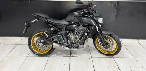 YAMAHA MT-07 700 ABS, Foto 6