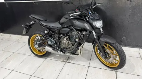 YAMAHA MT-07 700 ABS, Foto 13