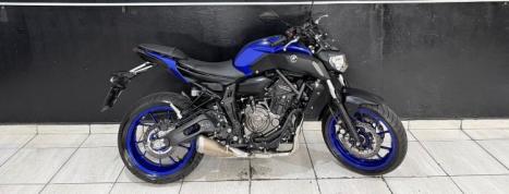 YAMAHA MT-07 700 ABS, Foto 12