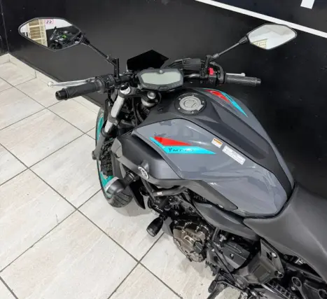 YAMAHA MT-07 700 ABS, Foto 10
