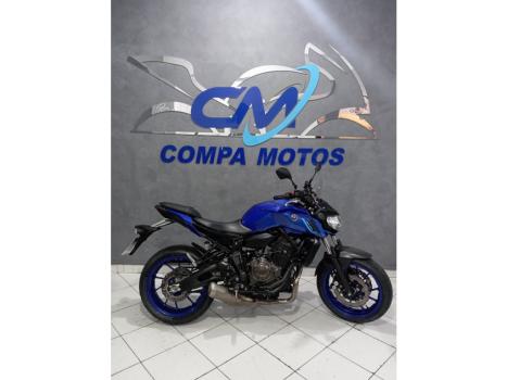 YAMAHA MT-07 700 ABS, Foto 1